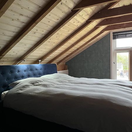 ラーレン Brour&Bos Bed & Breakfast エクステリア 写真